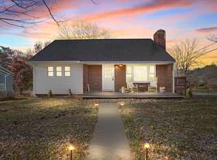 1125 Peppers Ferry Rd, Pulaski, VA 24301