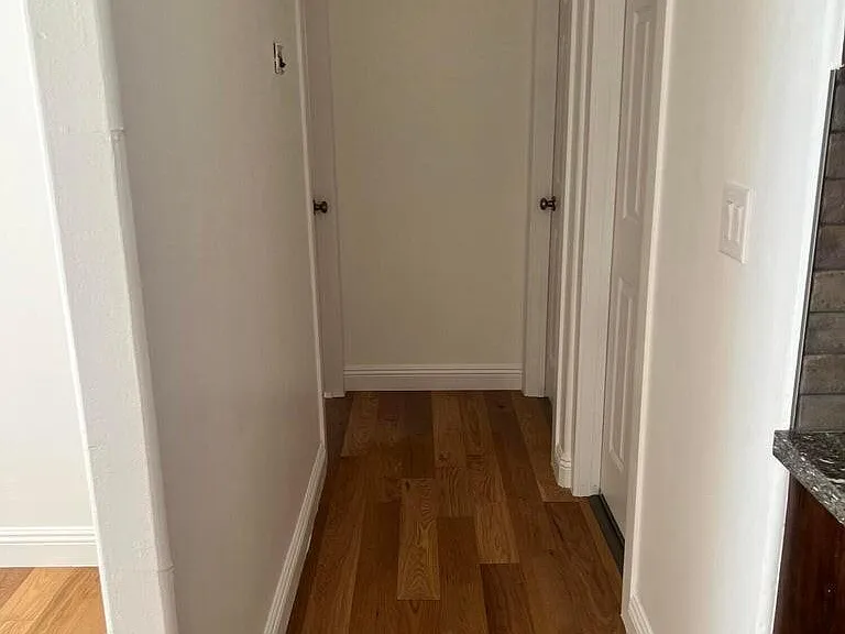 5914 W Myrtle Ave — Photo 6