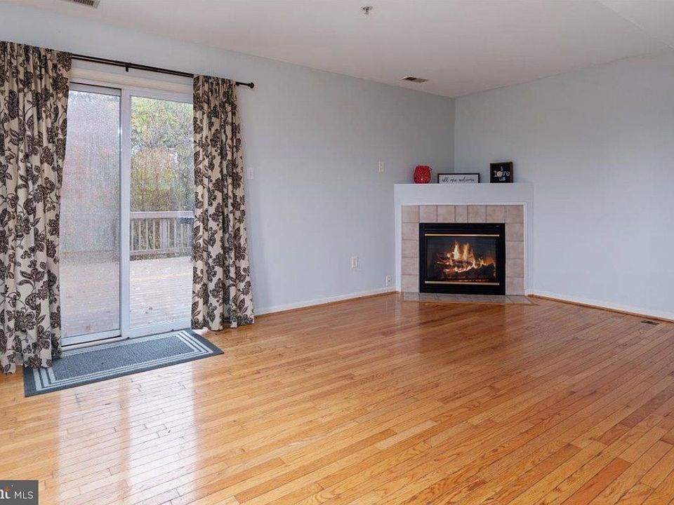 2nd image of 8110 Casey Ct