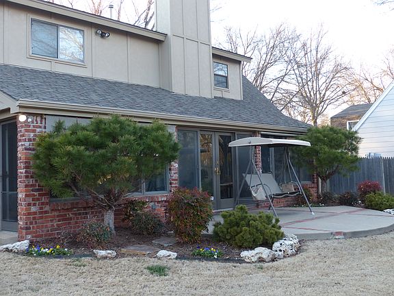 Patio with landscaping