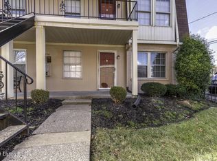 1954 Goldsmith Ln #E4, Louisville, KY