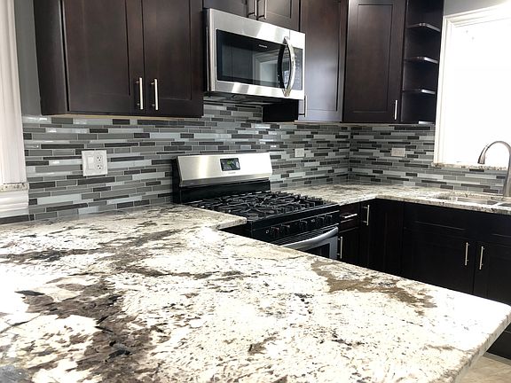 3rd image of 1802 N 20th Ave APT 1