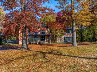 160 Hampshire Rd, Akron, OH 44313