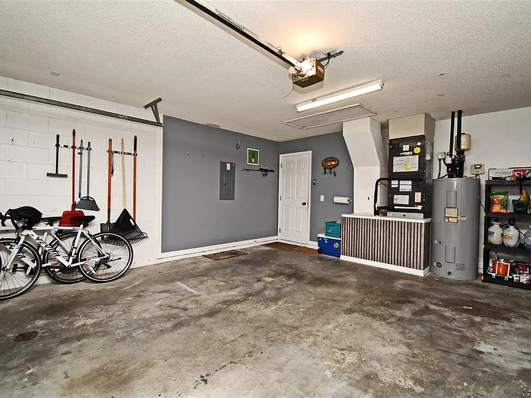 2634 Gold Dust Cir — Photo 40