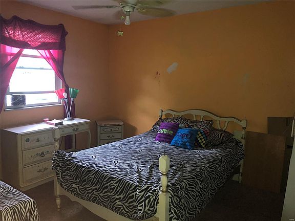4th image of 403 E Airwood Dr