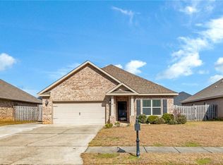 2418 McKenzie Ct, Saraland, AL 36571
