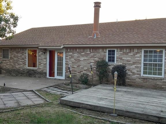 3rd image of 7055 Lara Ct