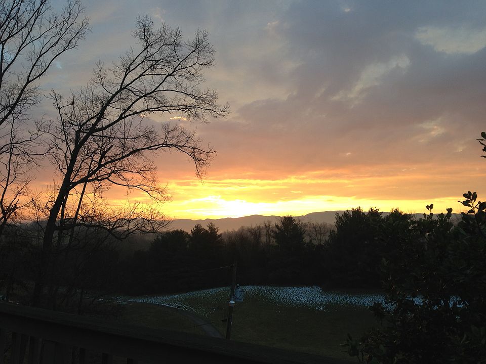 Sunrise over the mountains