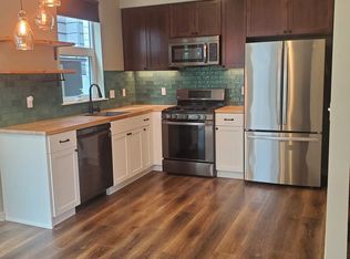 10710 A Greenwood Ave N, Seattle, WA 98133