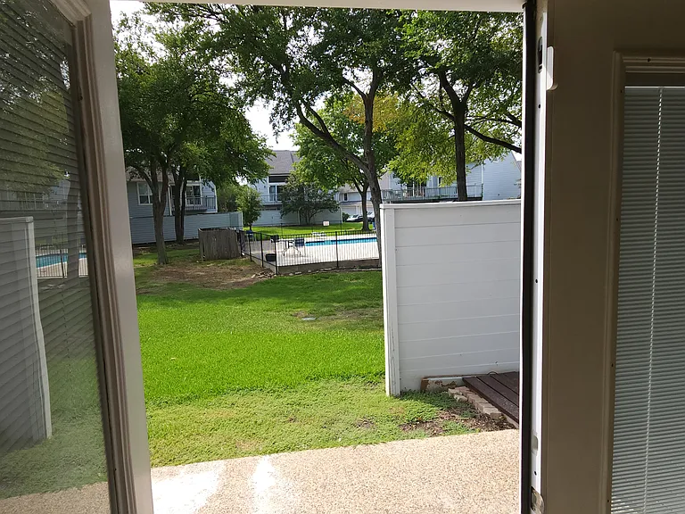 631 Cimarron Trl — Photo 92