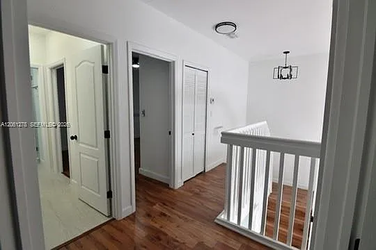 5527 NW 113th Ave — Photo 12