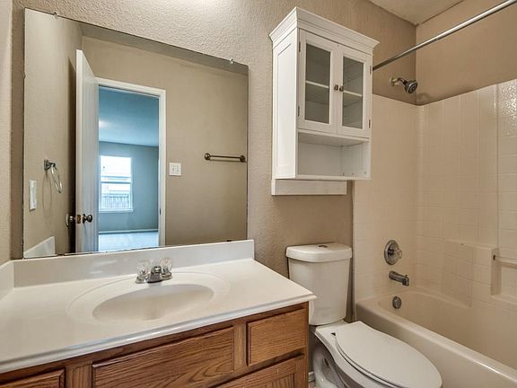5th image of 2508 Deer Run Ct