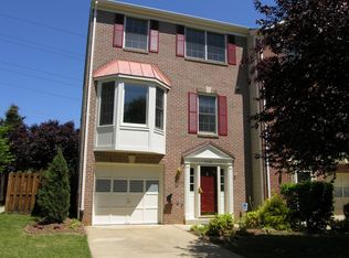 6558 Morning Meadow Dr, Alexandria, VA 22315