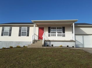 207 Shannon Ct, Winchester, KY 40391