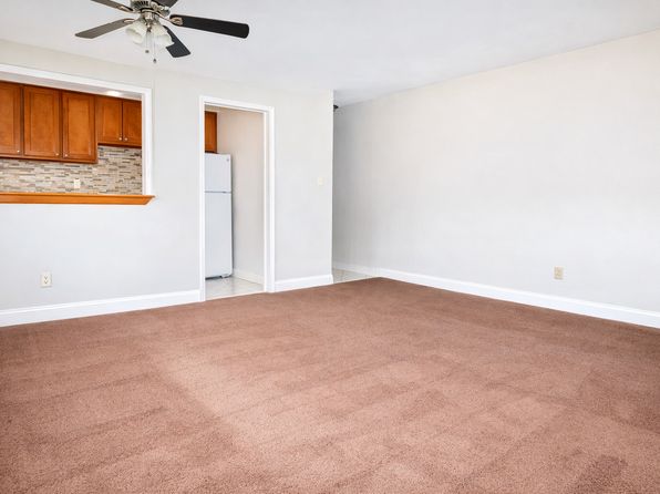 220 Hutchinson Ave, Canonsburg, PA