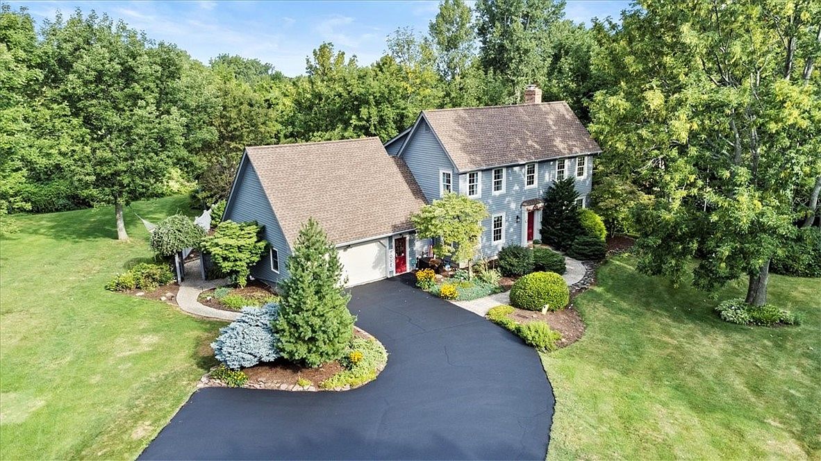 7667 Tamarack Ln, Ontario, NY 14519 Zillow