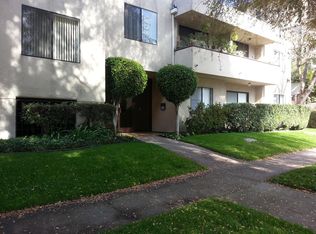 10815 Hesby St APT 105, North Hollywood, CA 91601
