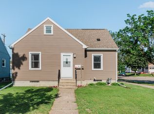 1825 East Ave S, La Crosse, WI 54601