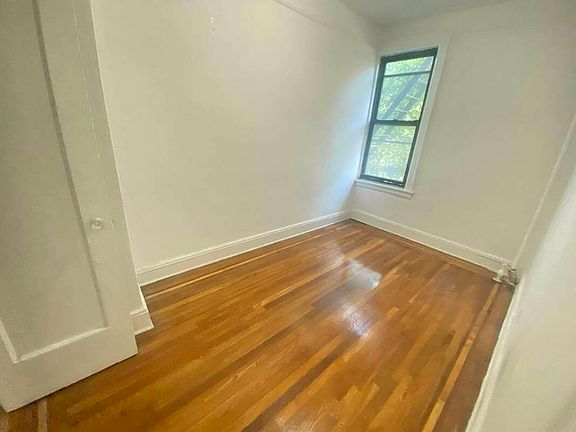 5th image of 25-52 38th St #2
