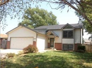 10701 E Bluestem St, Wichita, KS 67207