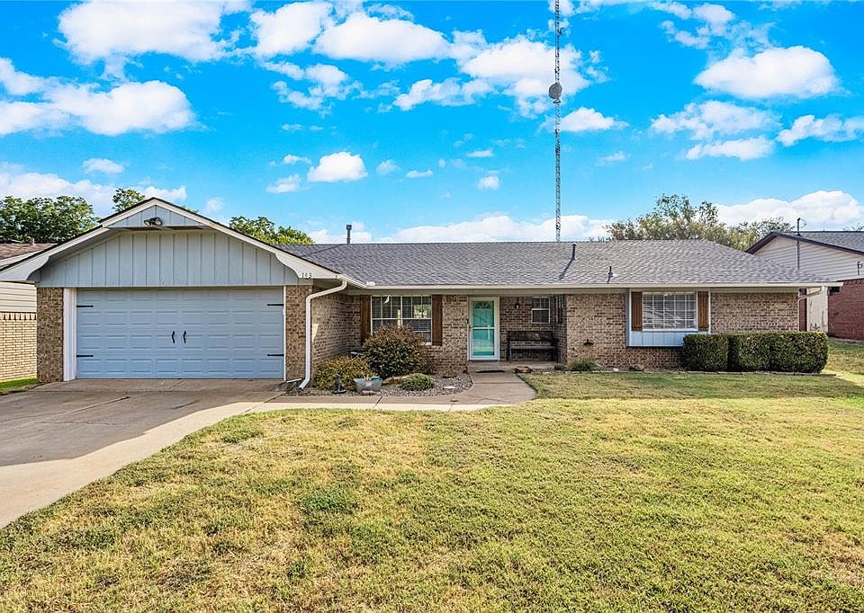 1st image of 143 Orchard Dr