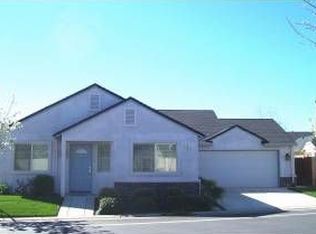 592 Village Dr, Galt, CA