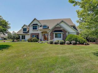 6216 Stefanie Way, Caledonia, WI 53108