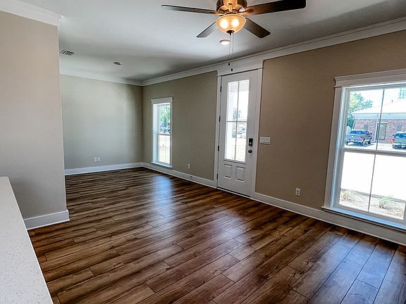 2nd image of 505 Woodward Ave