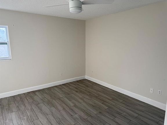 3rd image of 323 New Meadows Ct