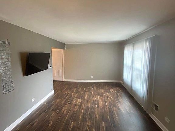 3rd image of 1939 Hancock Dr Unit 5491