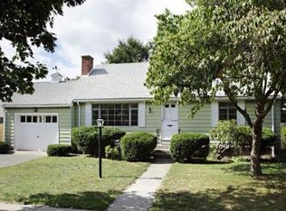 91 Albert Rd, Newton, MA 02466