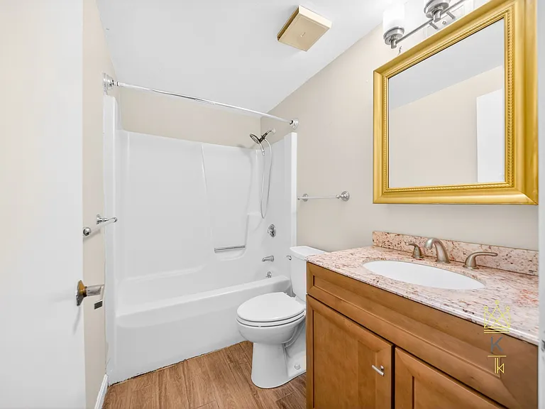 14 Heron St #208 — Photo 13