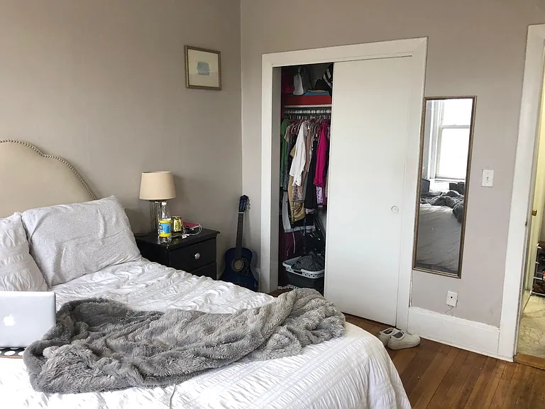 1075 Commonwealth Ave — Photo 3