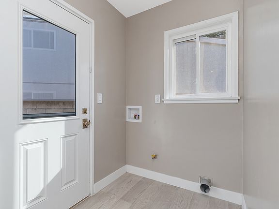 4th image of 4769 E Malta St