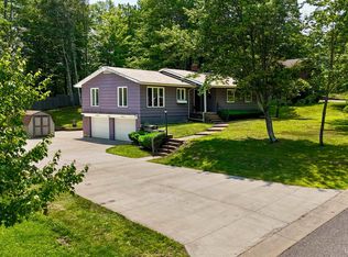 605 Brule Rd, Marquette, MI 49855