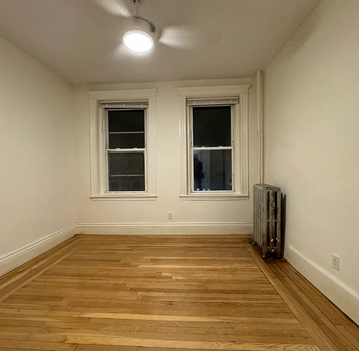 2 bed, 750 sqft, $3,600 — Photo 4