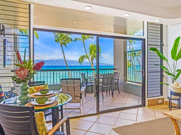3875 Lower Honoapiilani Rd APT B305, Lahaina, HI 96761