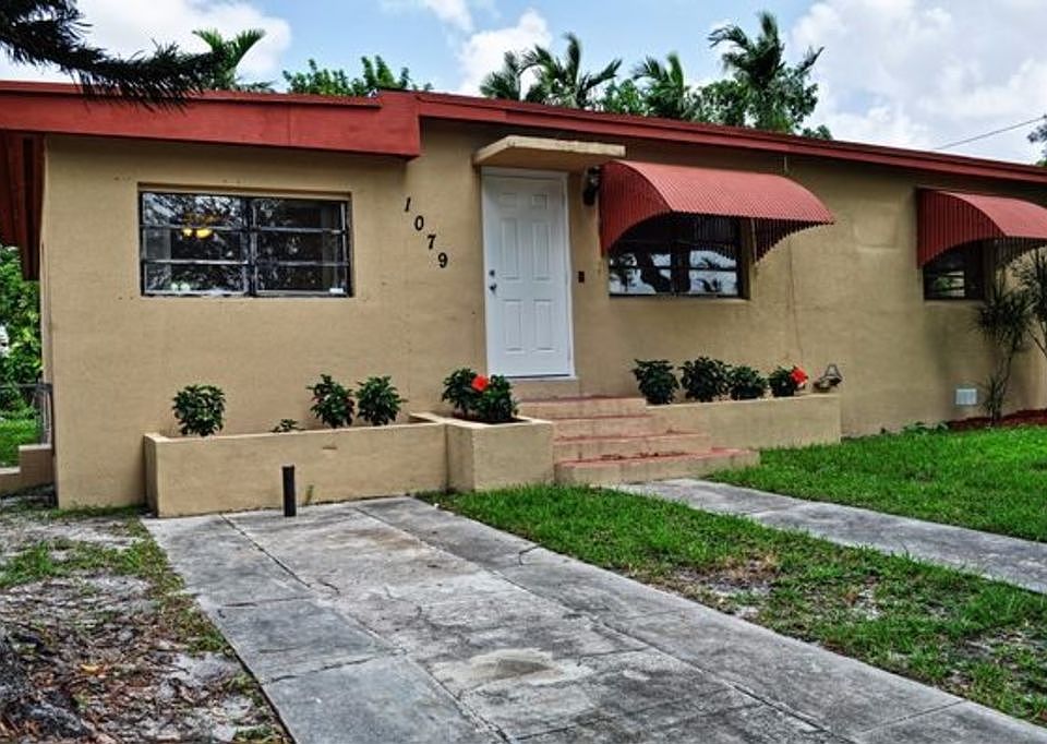 1st image of 1079 NE 158th St