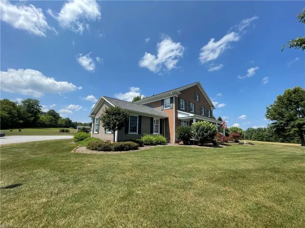 12520 Aquilla Rd, Chardon, OH 44024