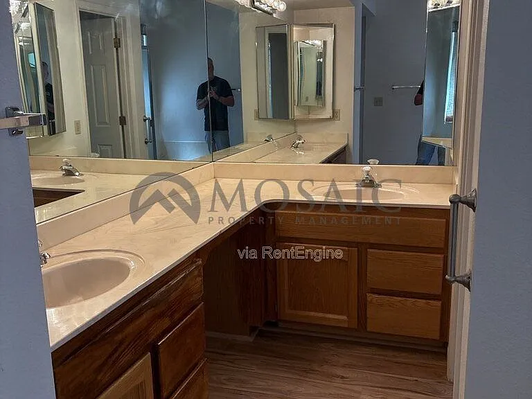 3933 W Rene Dr — Photo 36