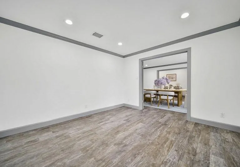 10042 Briar Forest Dr — Photo 9