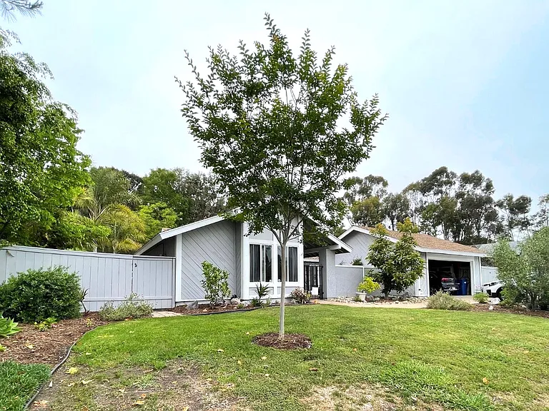 1029 Silver Stallion Dr — Photo 2