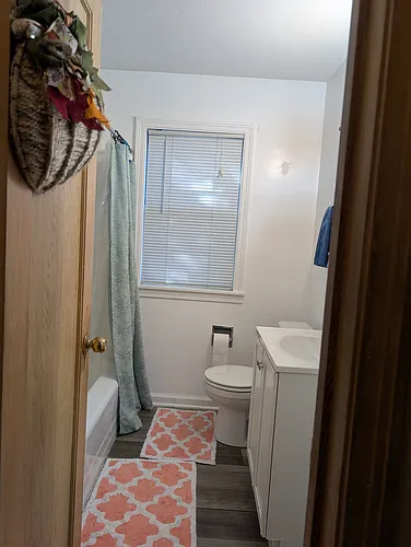 206 Ash St Photo 1