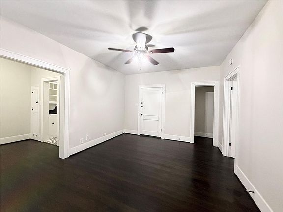 3rd image of 1126 Berthea St APT 11