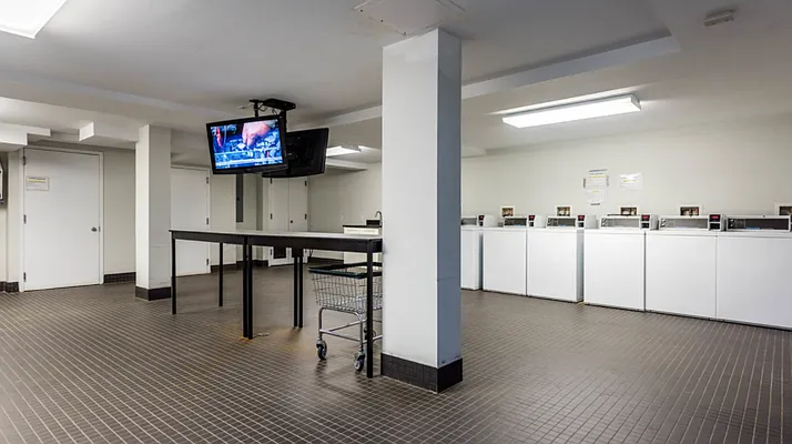 Rented by Nooklyn NYC LLC | media 115