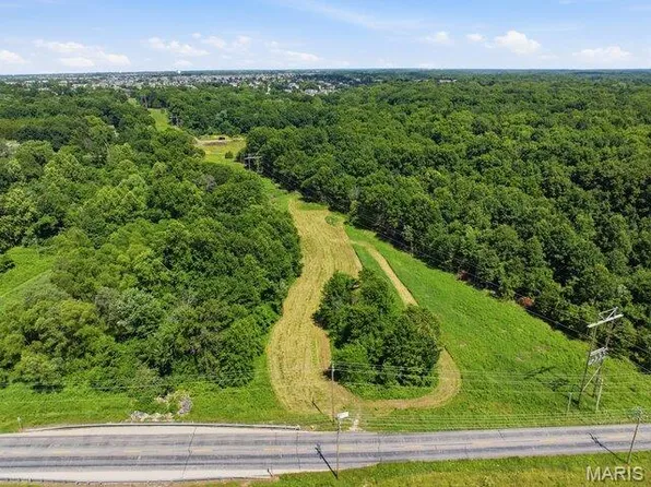 2580 Hopewell Rd, Wentzville, MO 63385