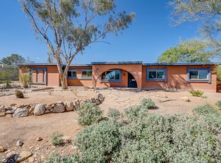 9139 E Chof Ovi Dr, Tucson, AZ 85749