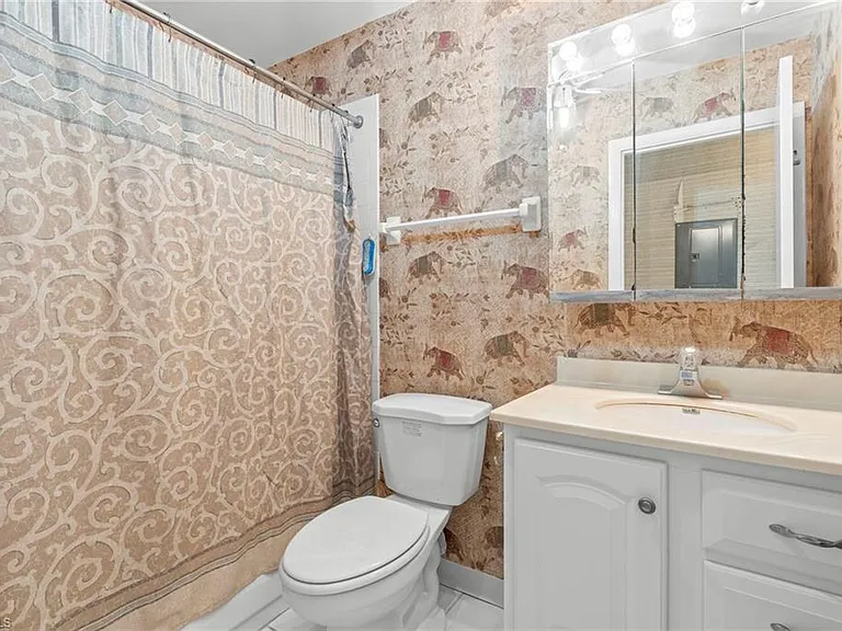 6184 Michelle Way #243 — Photo 18