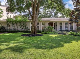 6249 Olympia Dr, Houston, TX 77057