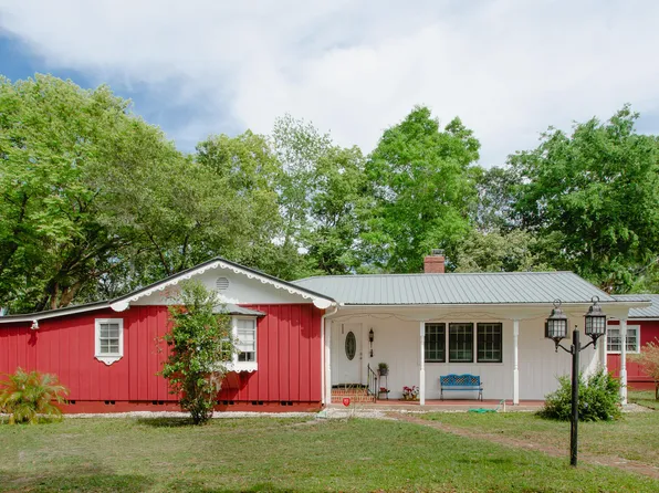 425 S 19TH Street, Palatka, FL 32177